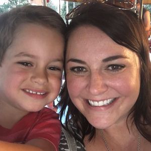 Meet your Posher, Whitney